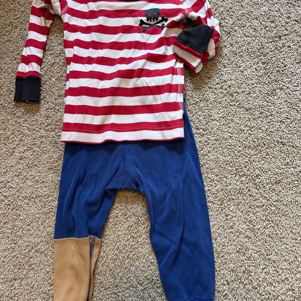 Hanna Andersson Red and White Striped pajamas